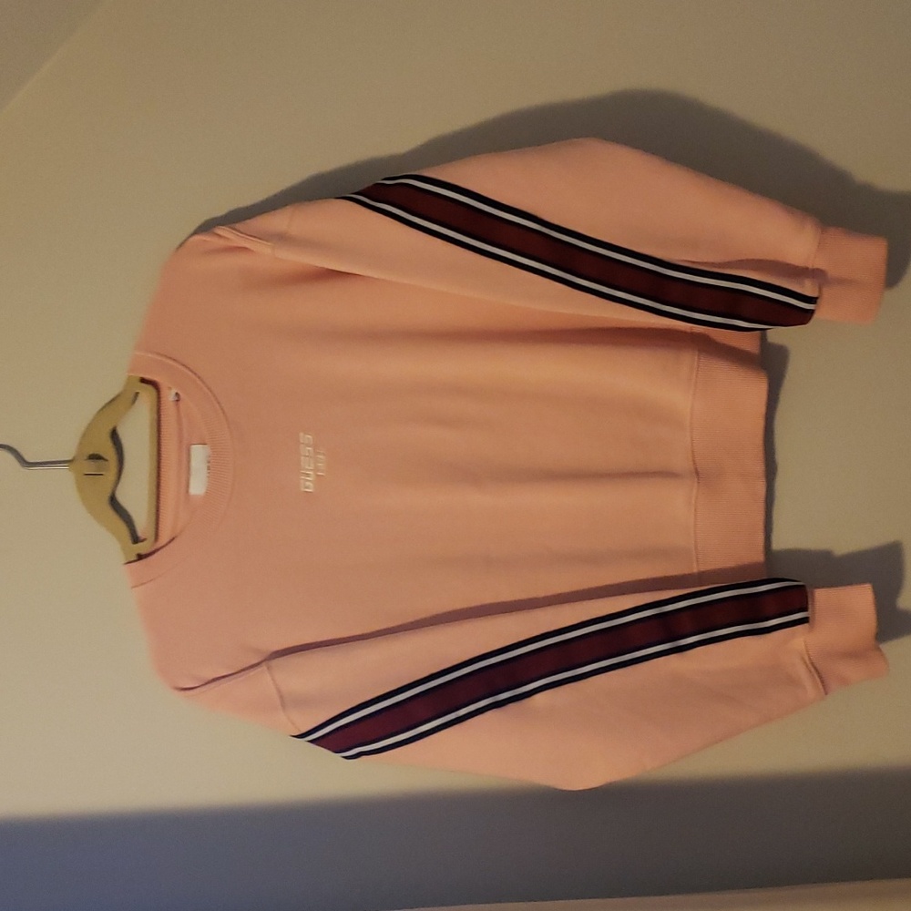 Guess pink sweatshirt